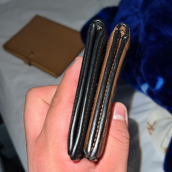 2 Coach Slim Billfold wallets - Picture 8 of 9